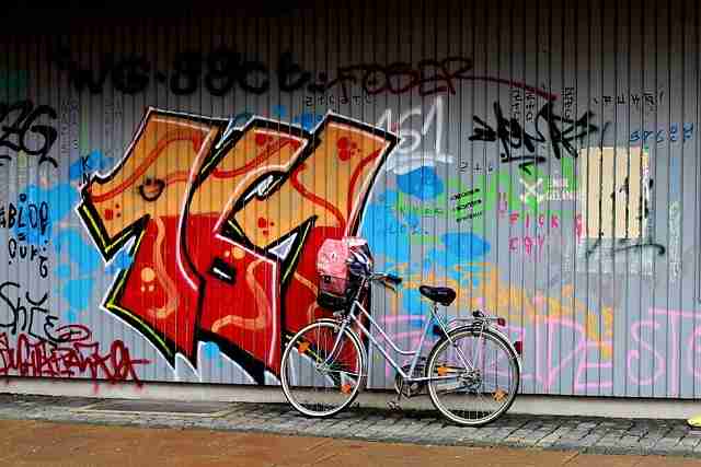 P站官方官网商业模式:创作马拉松实战分享